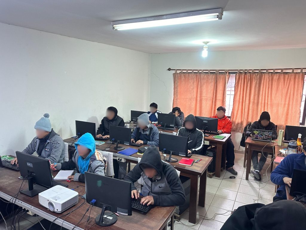 aula-informatica-centro-fortaleza-008