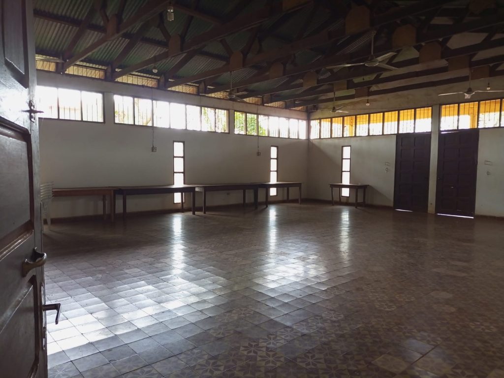 salone-interno-centro-pastorale-cristo-rey